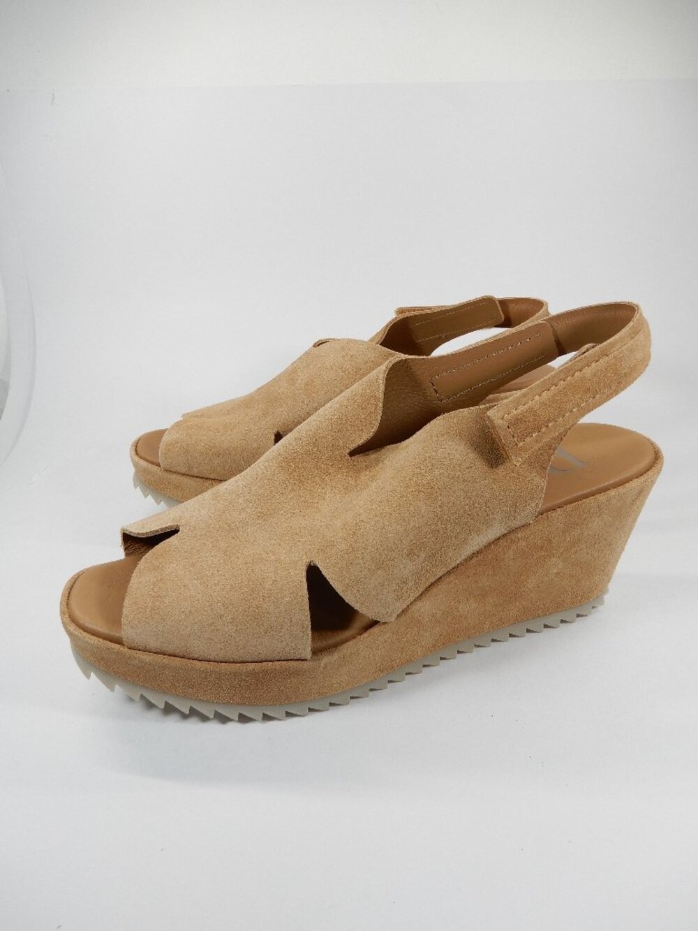 Pedro Garcia Flavie Platform Wedge Slingback Sandals Size 10 40 Tan Suede NEW